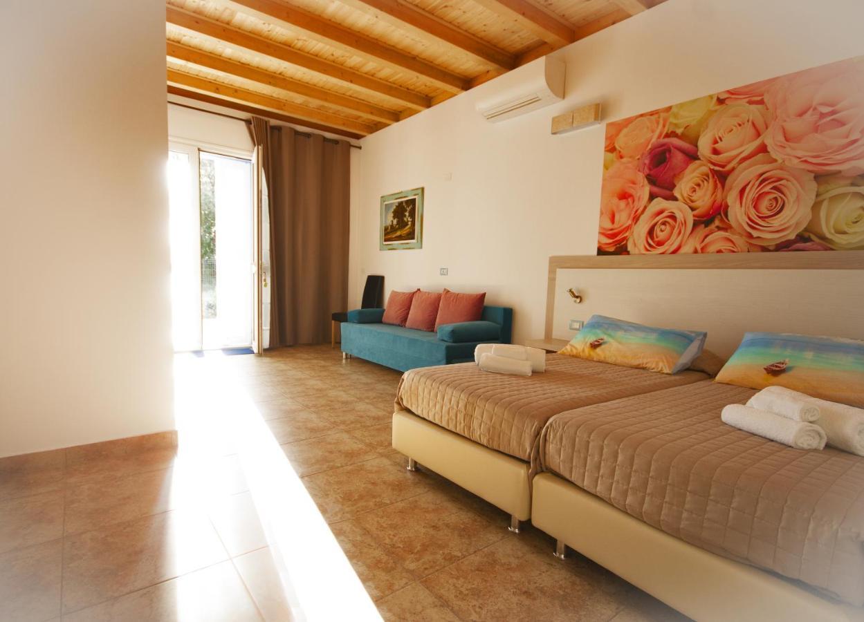Bed and Breakfast Il Sole Nel Mare - Lido Di Volano Комаккьо Экстерьер фото