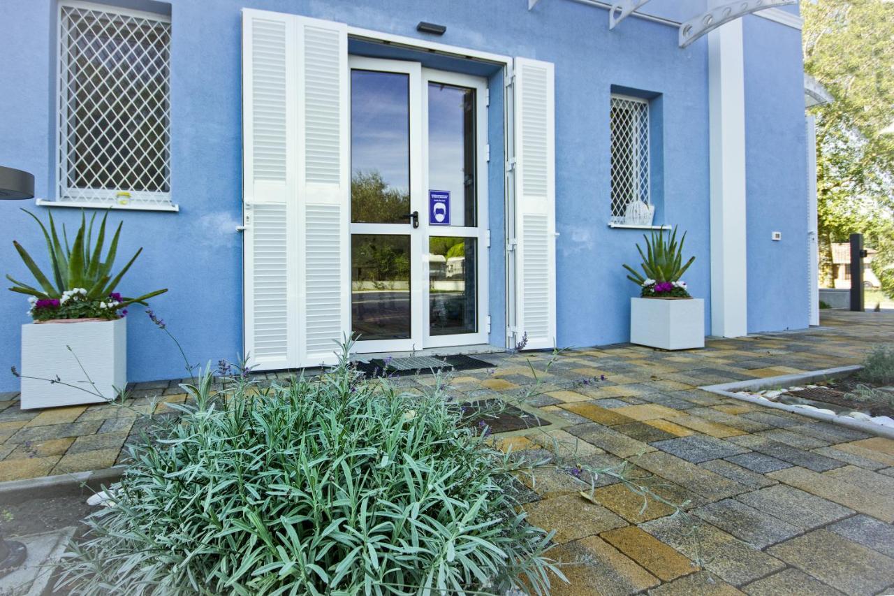 Bed and Breakfast Il Sole Nel Mare - Lido Di Volano Комаккьо Экстерьер фото